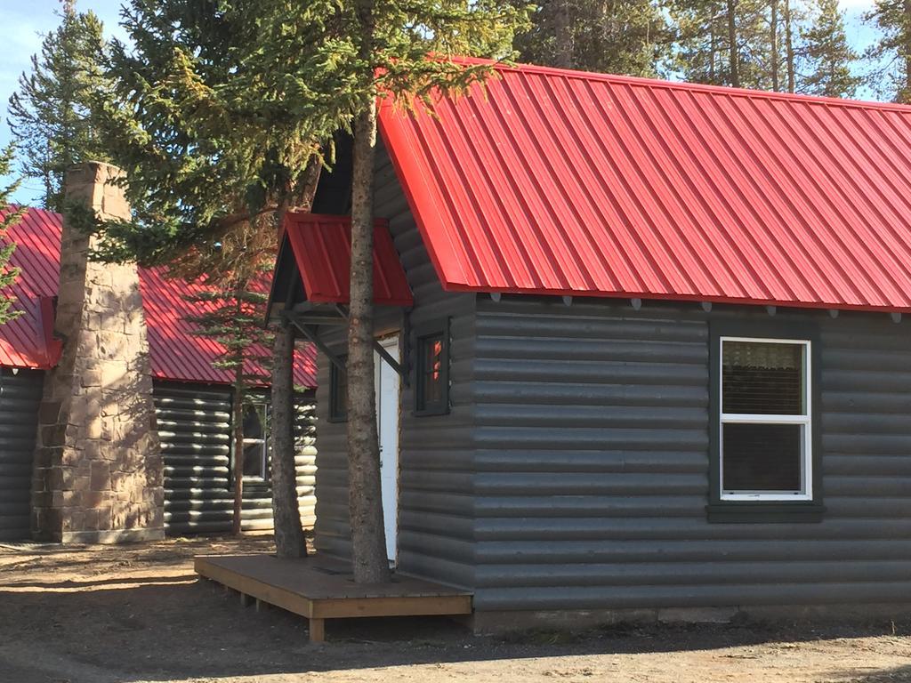 Yellowstone Cabins And Rv West Yellowstone Exteriör bild